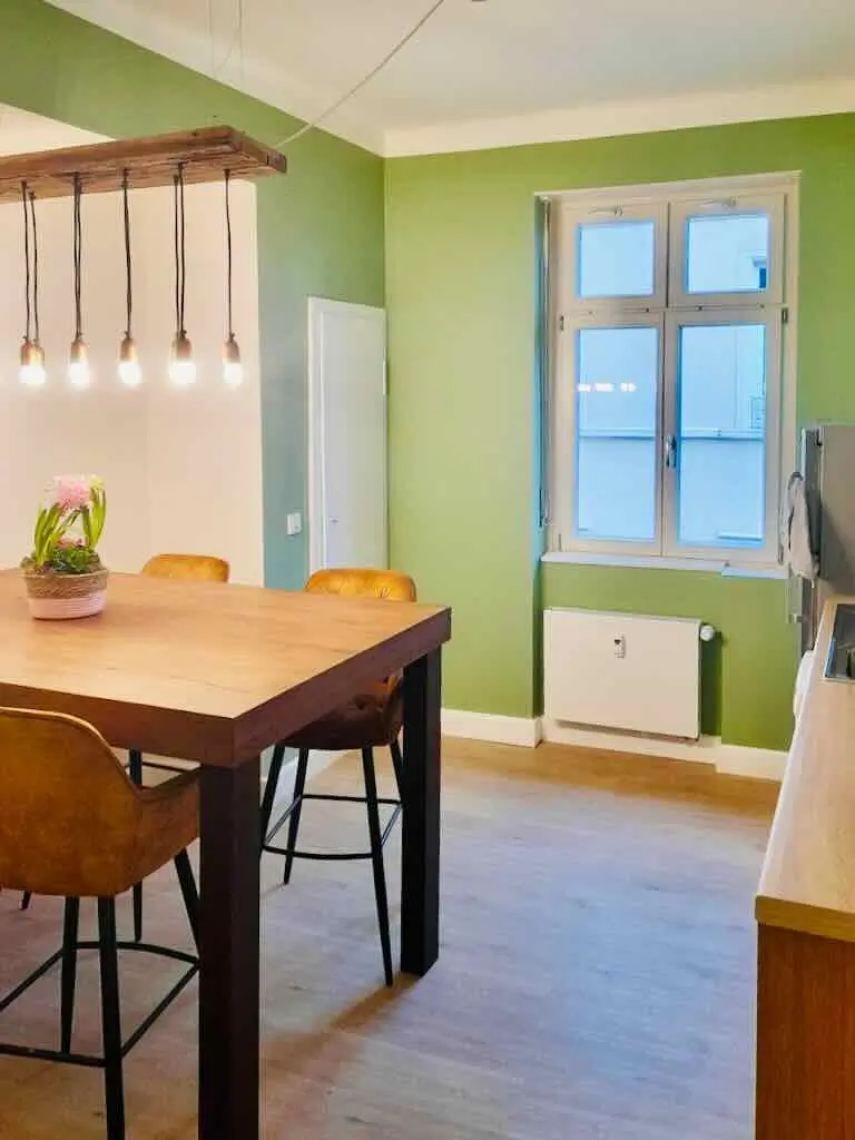 Foto der Küche bzw. Aufenthaltsraum im 2. Obergeschoss