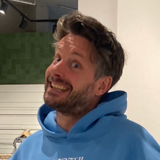 Dr. Sebastian Kernbach